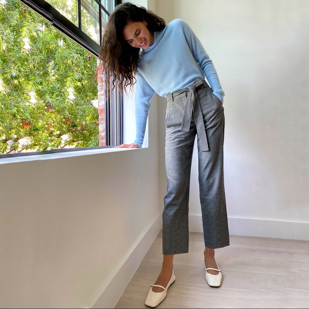 Aritzia Wilfred Jallade Gray Tie Front Cropped Tapered Leg Wool Pants - Picture 3 of 16